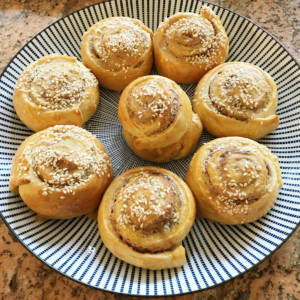 tahini cinnamon rolls